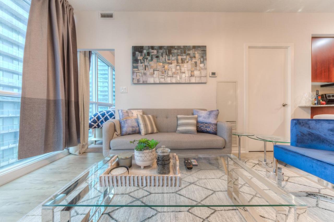 تورونتو Stylish Newly Furnished Condo With Beautiful Lake View المظهر الخارجي الصورة
